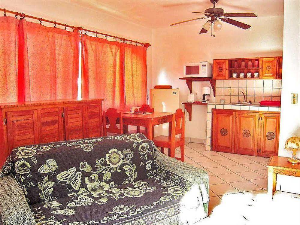 Hotel Flores (Adults Only) Tamarindo Eksteriør billede